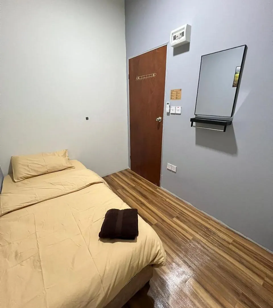 Motel Sasa Roomstay-Self Check In Klia Airport Transit By Afie Sepang Malaysia