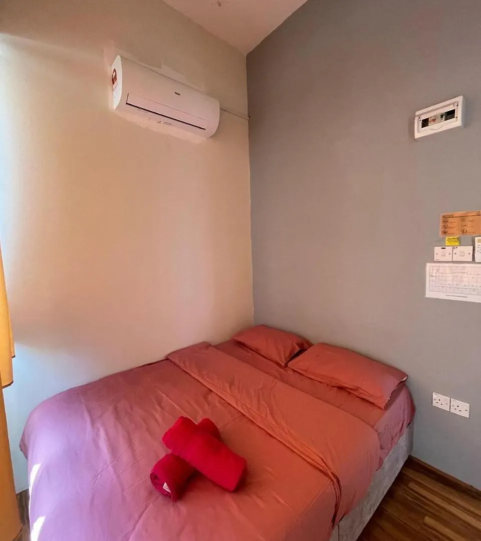 Sasa Roomstay-Self Check In Klia Airport Transit By Afie Sepang
